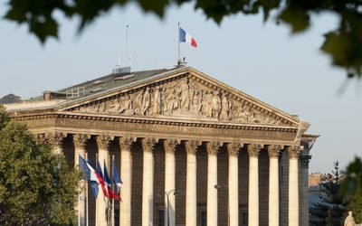 La dissolution de l’Assemblée nationale est la solution