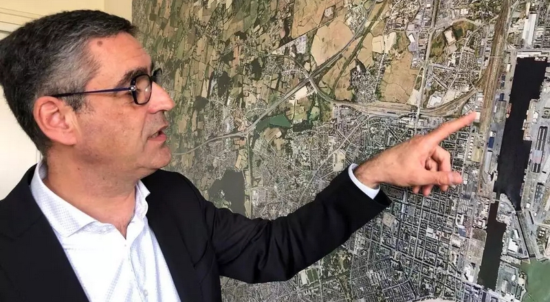 Le FN demande la démission du faussaire Christophe Cotta